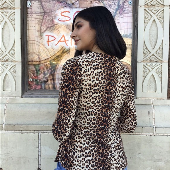 Leopard Fitted Design Long Sleeve  Top